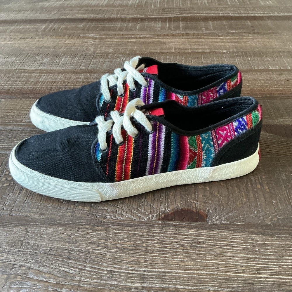 INKKAS Falcon BLACK Women’s Bohemian Aztec Rasta Low Top Canvas Shoes SIZE 9
